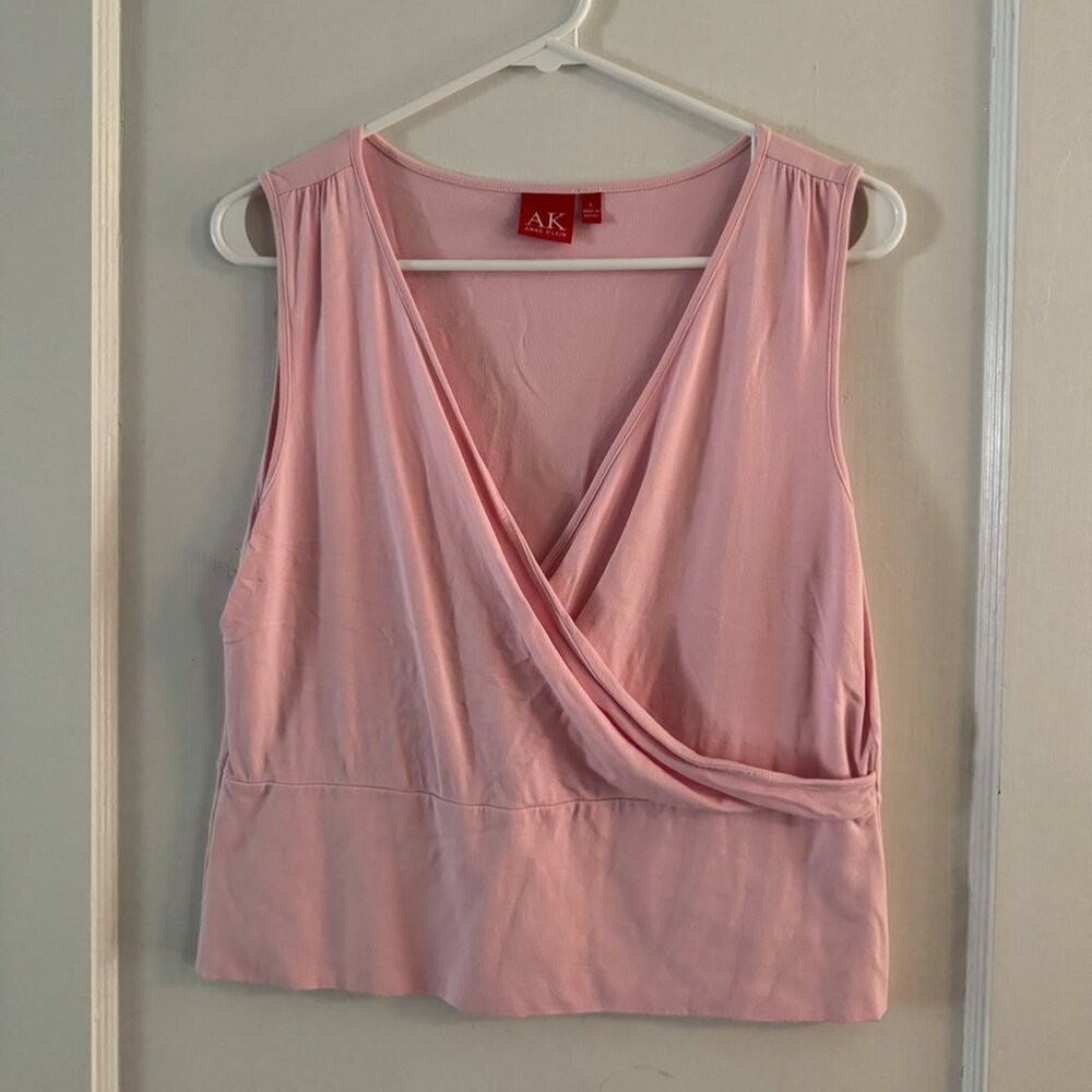 Anne Klein Light Pink Cropped V-Neck Blouse